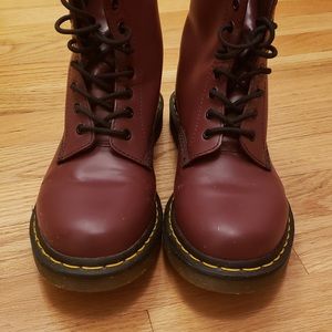 Dr. Martens 1460 Smooth Boot Women’s Maroon